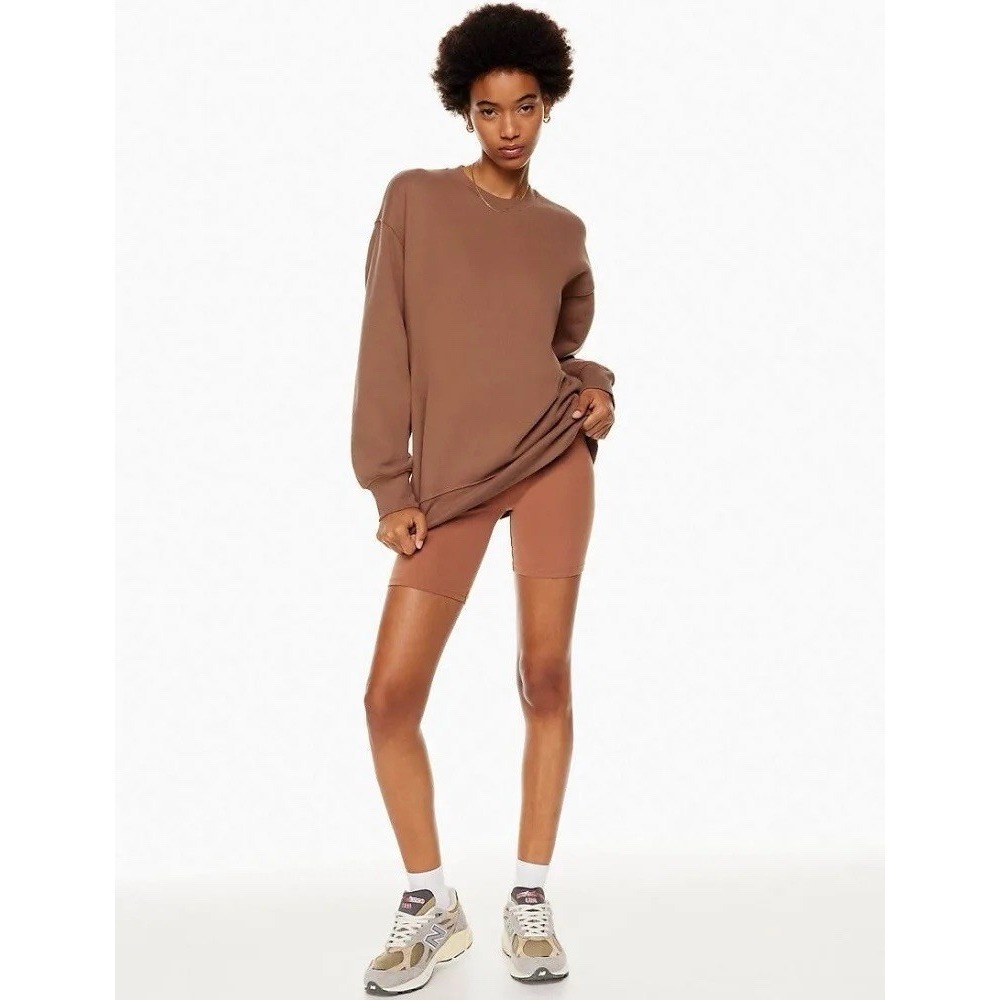 Aritzia‎ TNA Cozy Fleece Boyfriend Crew Neck Long Sleeve Sweatshirt Size Small